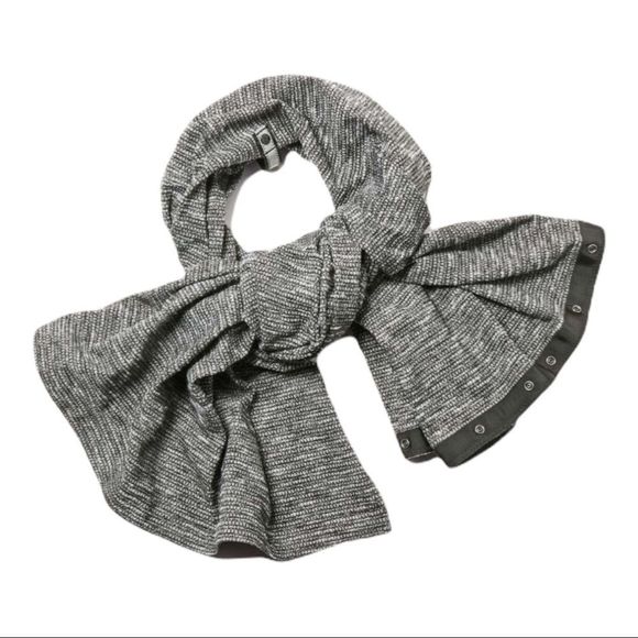 Lululemon Vinyasa Scarf *Rulu Coco Pique Black White EUC - Picture 3 of 5